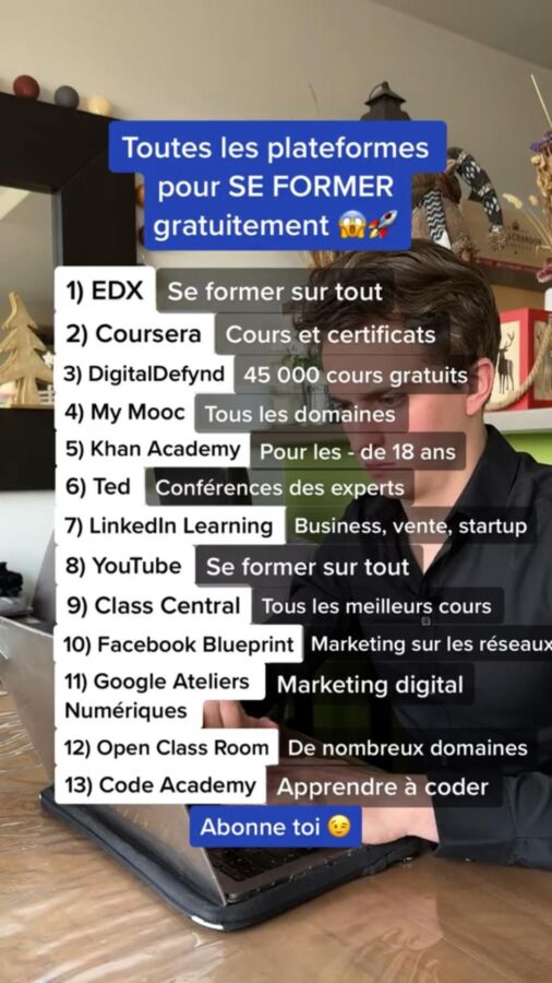 Cours en ligne sur ordinateur